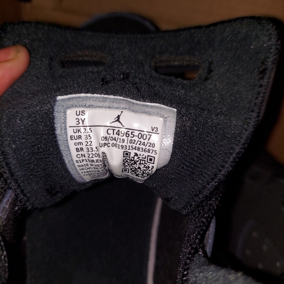 Air Jordan kids Jordan 6 RETRO DMP size 3Y - Picture 2 of 10